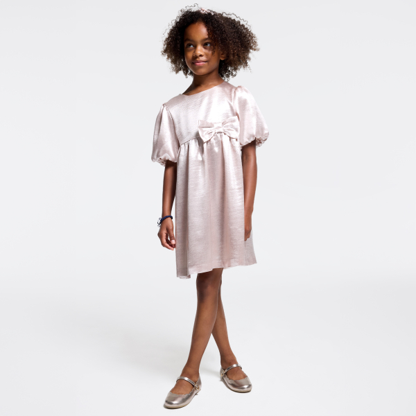 فستان بتأثير معدني باللون الوردي الفاتح للفتيات